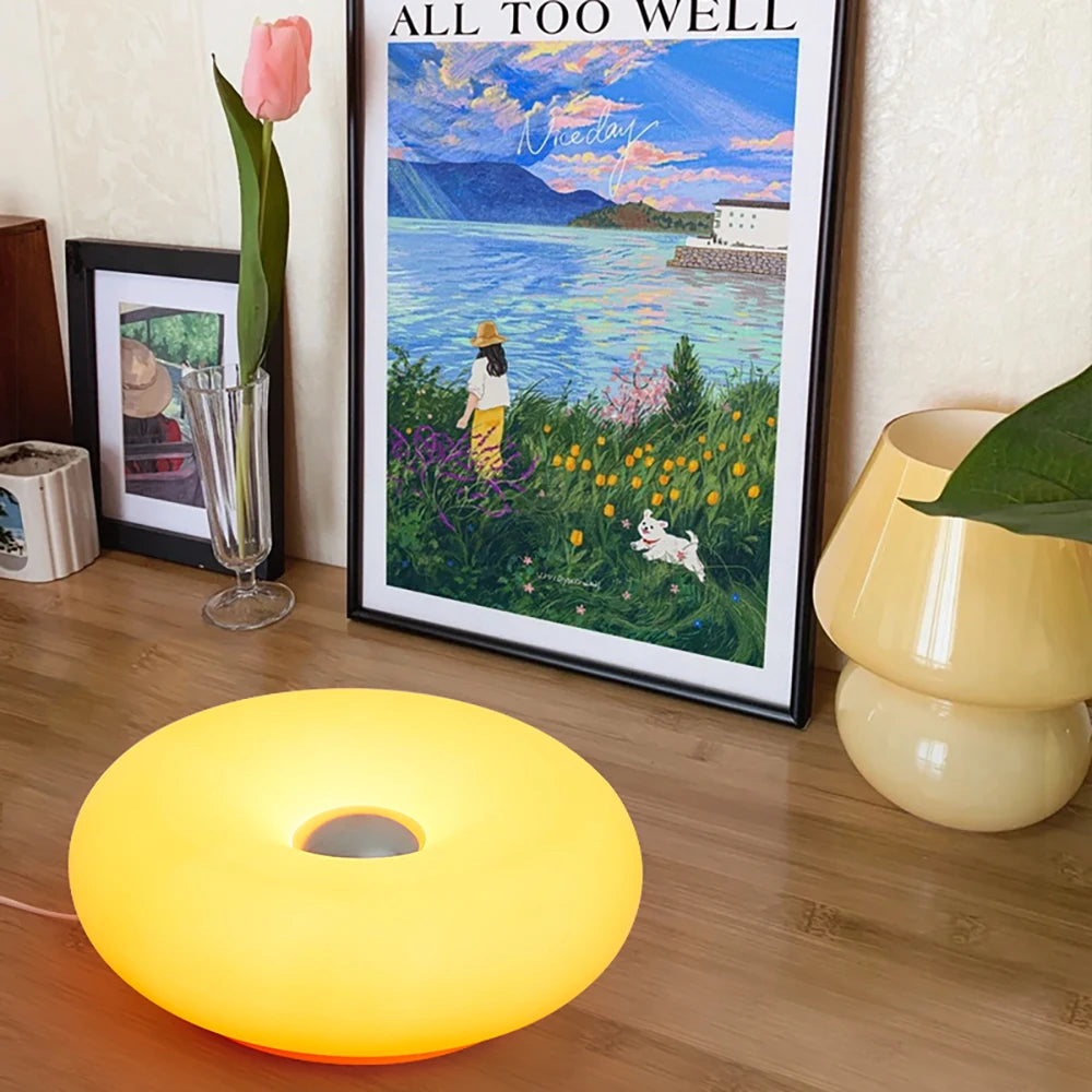 Bauhaus USB Table Lamp – Touch Control